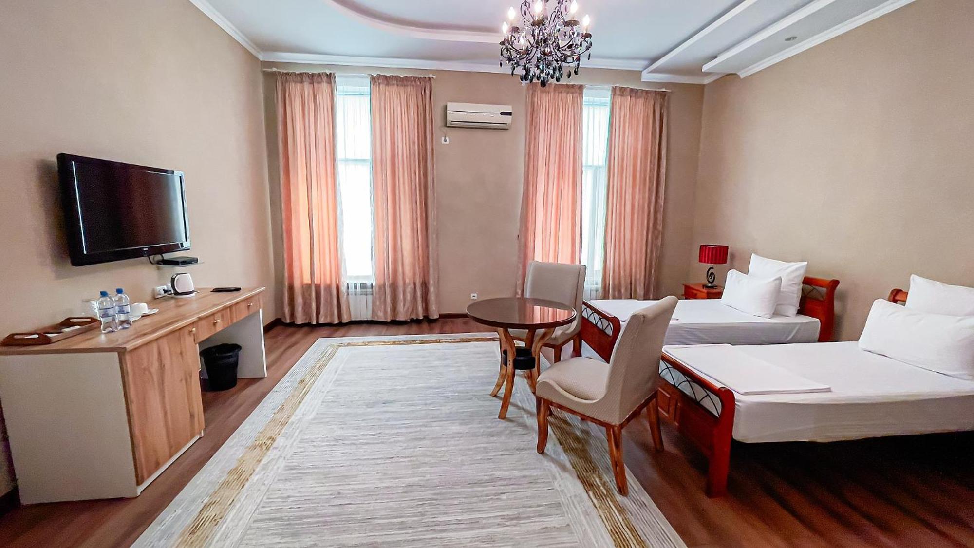 Altair Hotel Shymkent Exterior photo